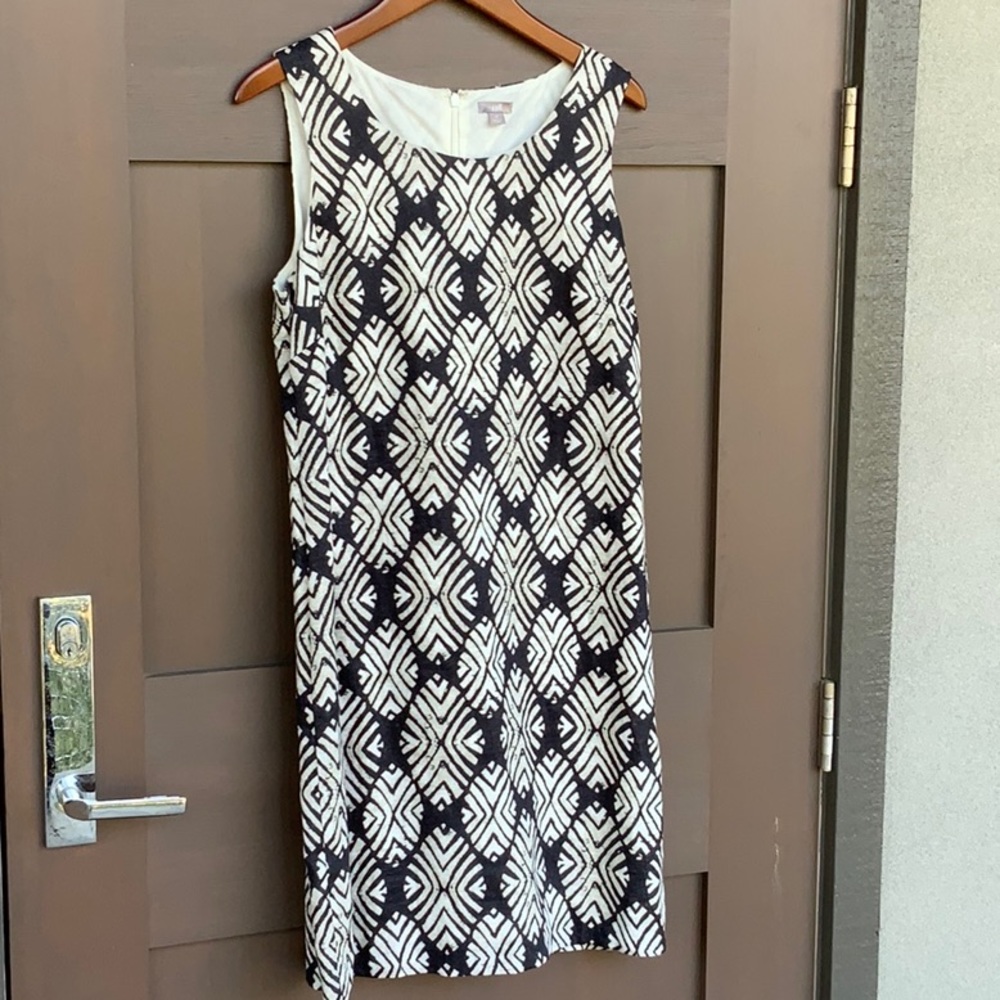 J. Jill Linen Shift Dress with Tribal Print Motif in Black, Beige, and White